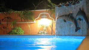 Outdoor pool, free pool cabanas, pool umbrellas - Fisherman Lodge (Punta Allen)