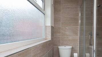Double Room, Shared Bathroom | Bathroom