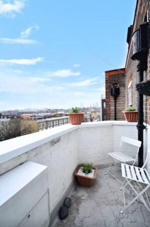 Departamento (2 Bedrooms) | Balcón