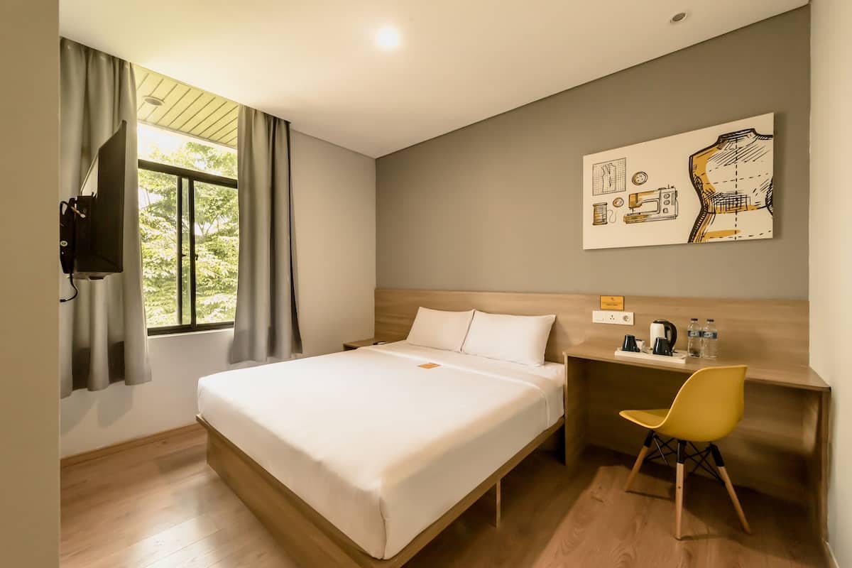 Deluxe King Room | 1 dormitorio, mobiliario individual, escritorio y wifi gratis