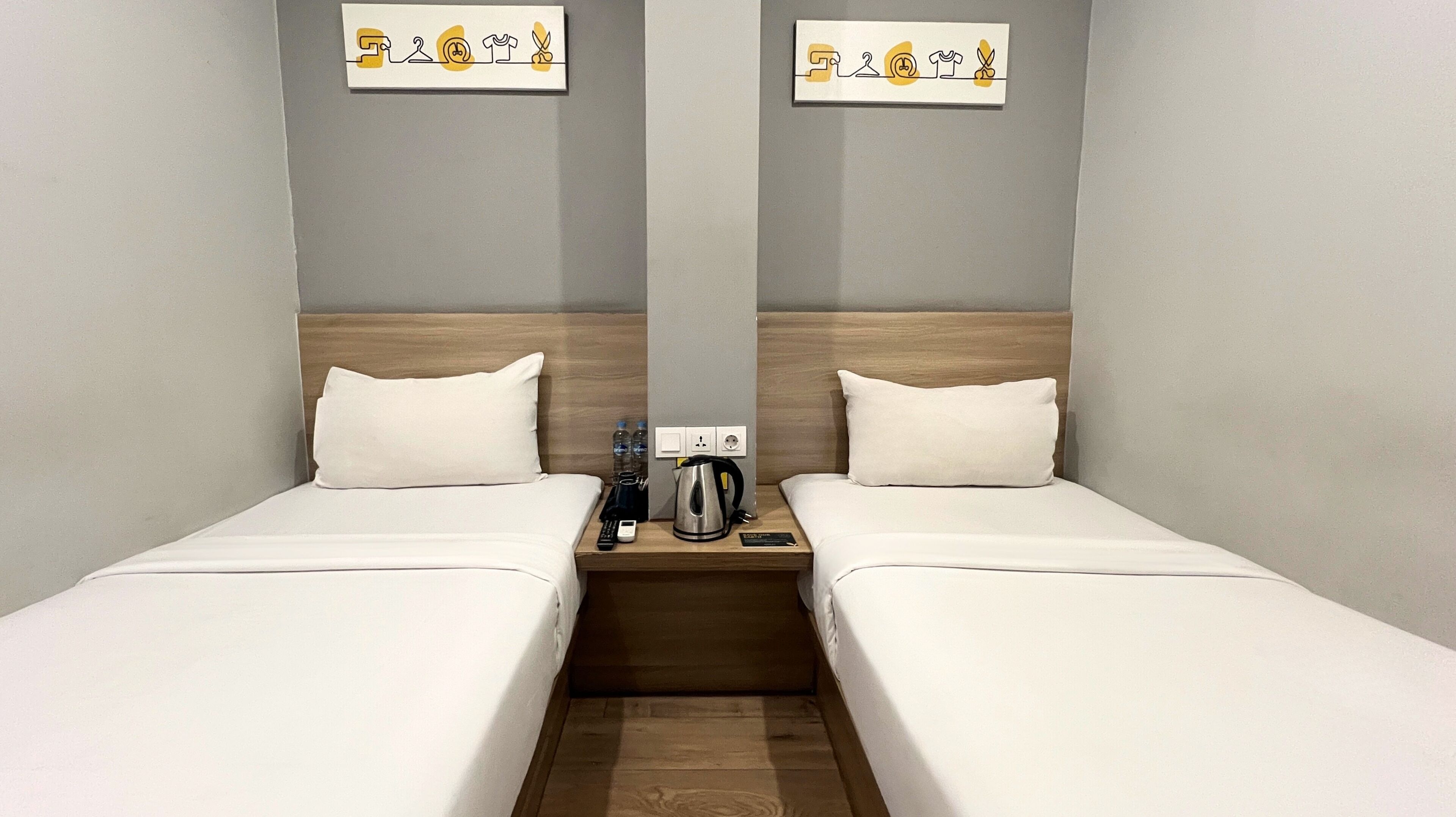 Photo - Yellow Bee Tanah Abang