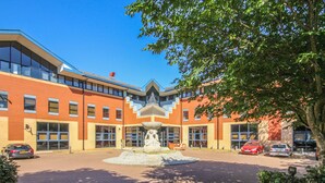 Exterior - West Swindon Serviced Apartment (Swindon)