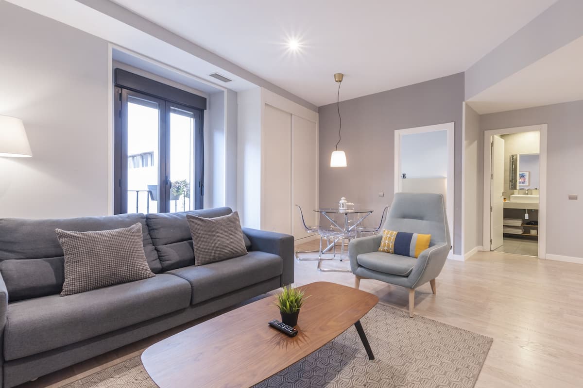Signature Apartment, 2 Bedrooms (6) | Living area