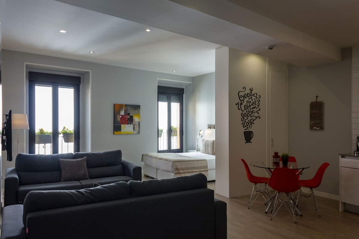Design Studio (7) | Living area
