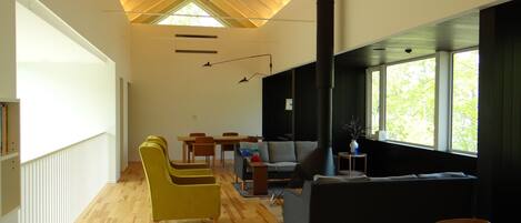 Luxury House, 2 Bedrooms | Living area | Flat-screen TV
