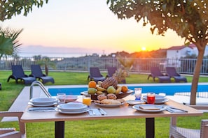 Terrace/patio - Sunlight Villas (Apokoronas)