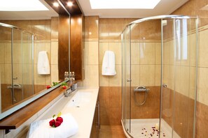 Bathroom - Sunlight Villas (Apokoronas)
