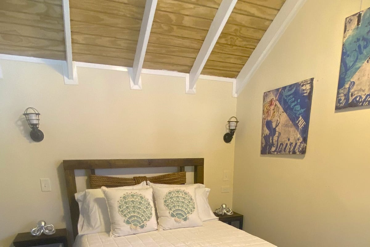 STUDIO CHALET (2ndFLOOR) | 客廳 | LCD 電視