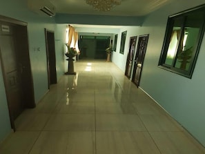 Hallway - Jobyco Hotel (Accra)