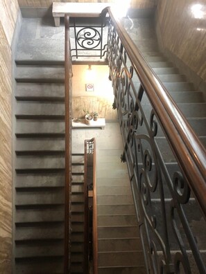 Façade de l’hébergement - soirée/nuit