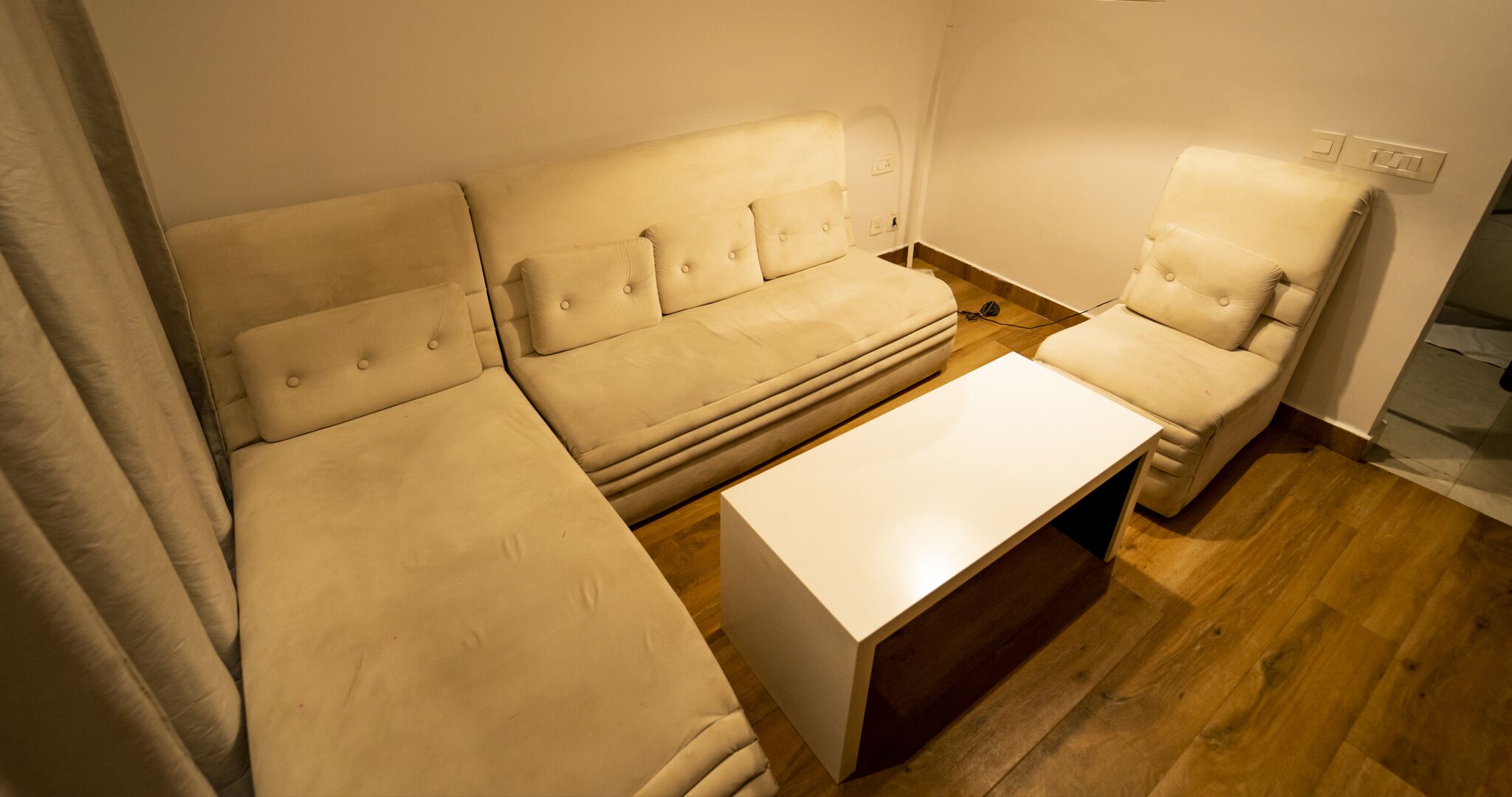 classic suite | individually decorated, individually furnished, desk, blackout curtains