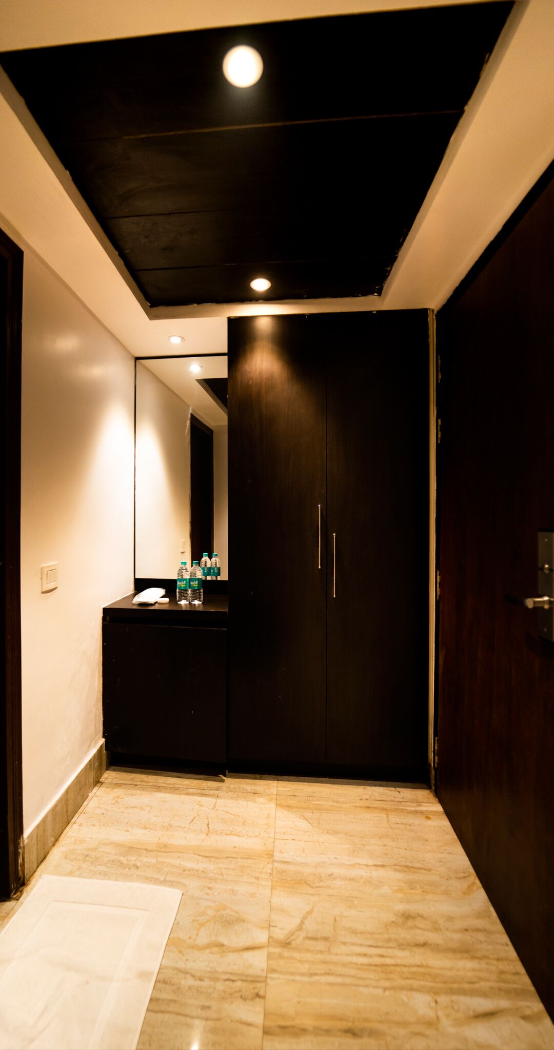 executive room | individually decorated, individually furnished, desk, blackout curtains