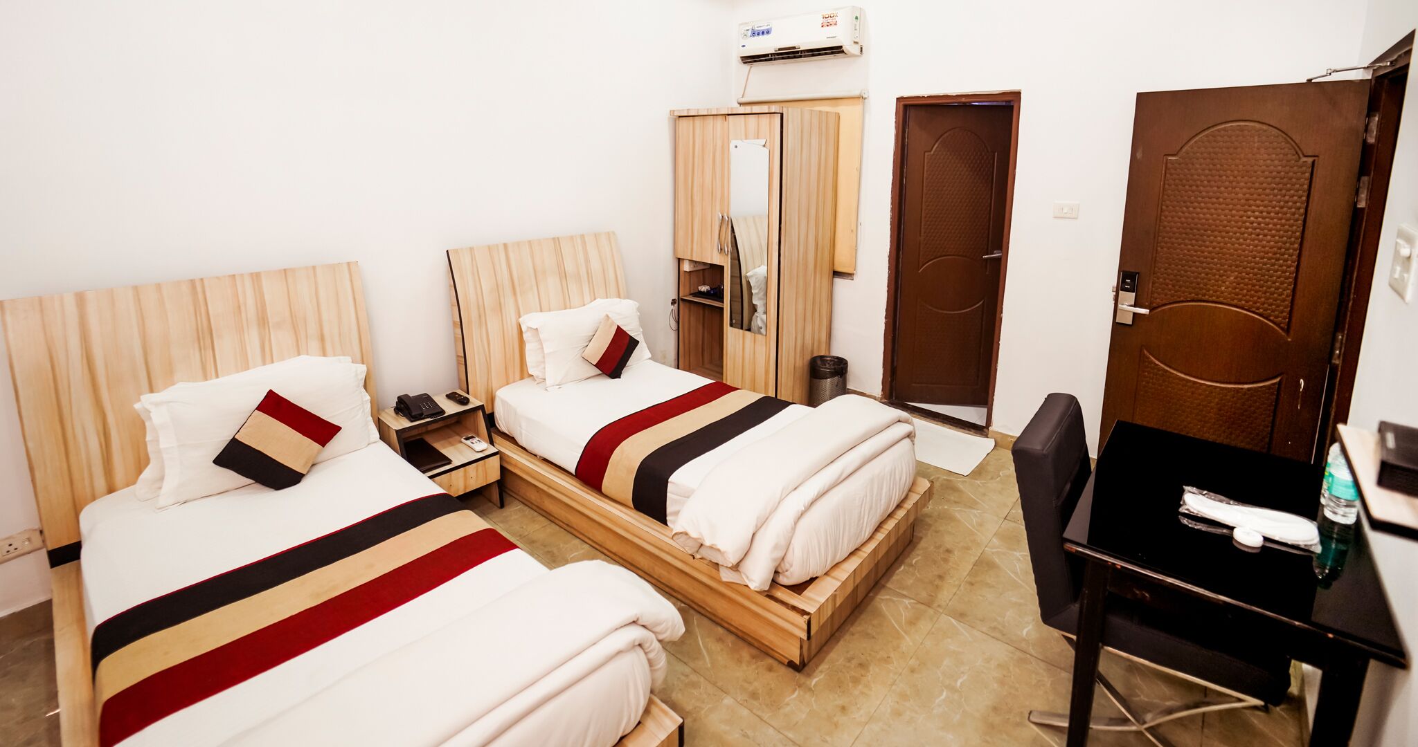 club room | individually decorated, individually furnished, desk, blackout curtains