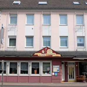 Fachada del alojamiento