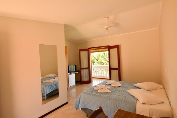 Chalet, varias camas, para no fumadores | Minibar, wifi gratis y ropa de cama 