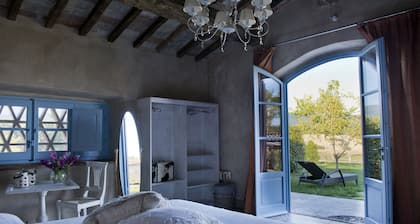 Tenuta Le Tre Virtù