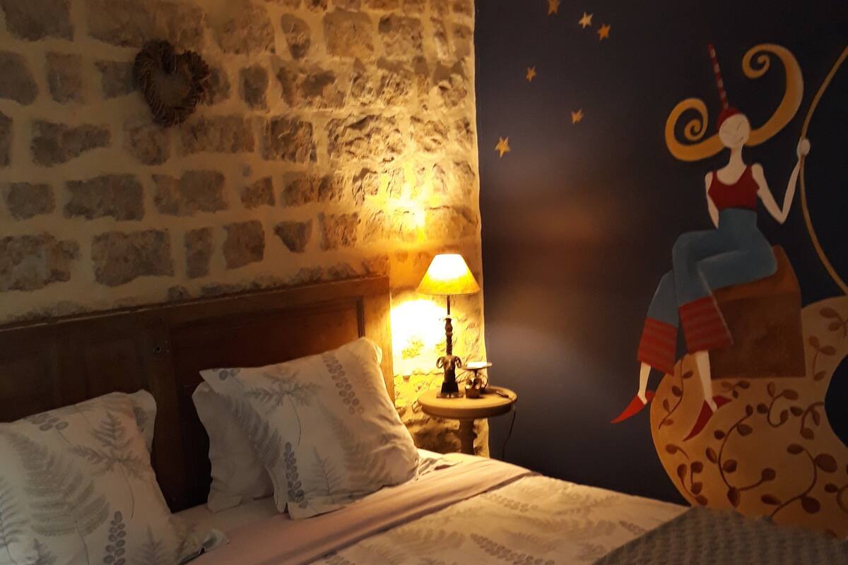 Family Suite | 2 bedrooms, Egyptian cotton sheets, premium bedding, Select Comfort beds