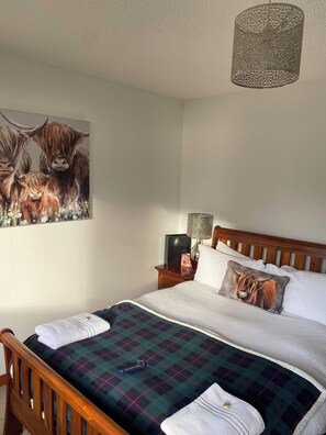 Doppelzimmer (The Loch Broom Suite) | Individuell dekoriert, individuell eingerichtet, Bügeleisen/Bügelbrett