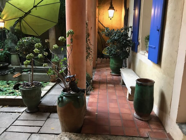 Terrace/patio