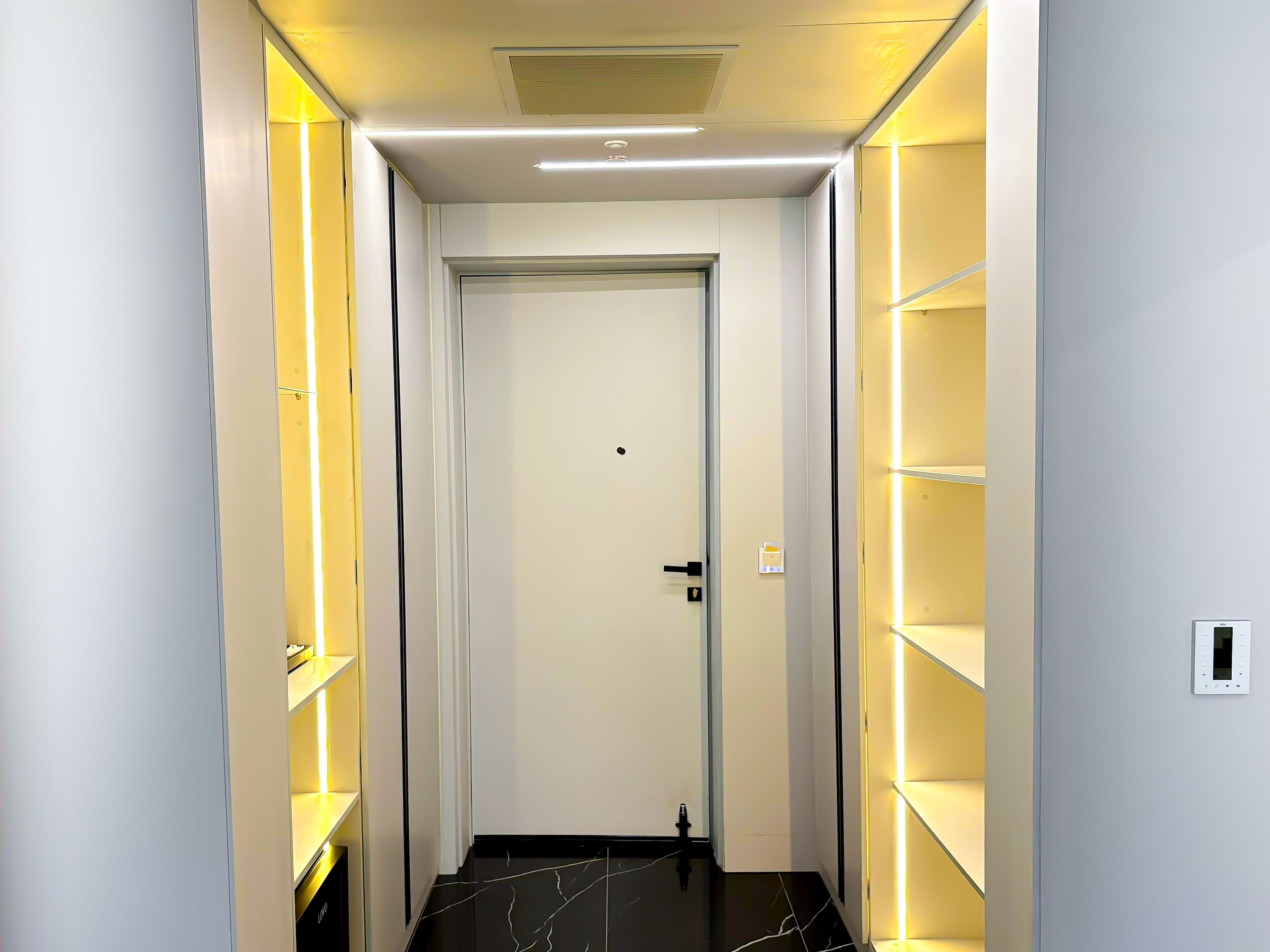 Minibar, in-room safe, blackout curtains, iron/ironing board