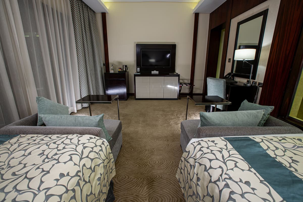 Minibar, in-room safe, blackout curtains, iron/ironing board