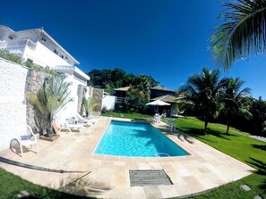 Piscine couverte