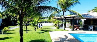 Linda casa a 150 mts da Praia Ferradura