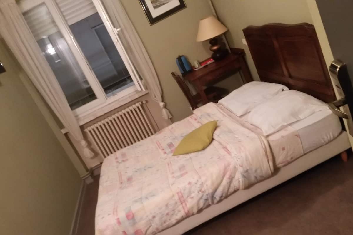 Basic Single Room, 1 Large Single Bed, Non Smoking