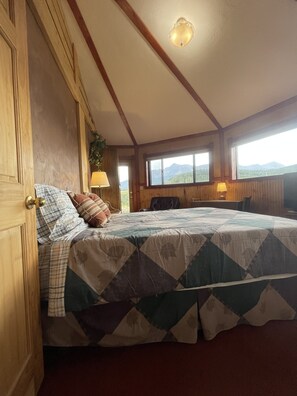 2 camere, una scrivania, ferro/asse da stiro, Wi-Fi gratuito