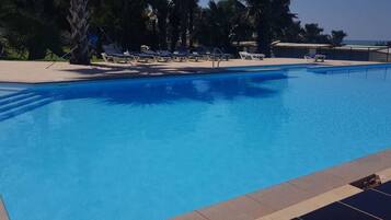 Udendørs pool, liggestole