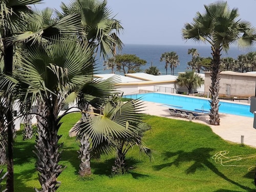 Relax waterfront serviced apartment