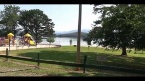 Children’s area - In-town home, walk to restaurants; property borders scenic hiking trail. (Hayesville)