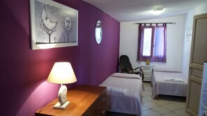 Family Apartment, 2 Bedrooms | Iron/ironing board, free cribs/infant beds, free WiFi, bed sheets