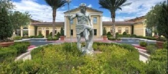 Luxurious Villa at Lake Las Vegas