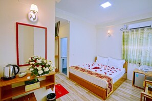 Kamar Double Superior | Minibar, meja kerja, kedap suara, dan setrika/meja setrika