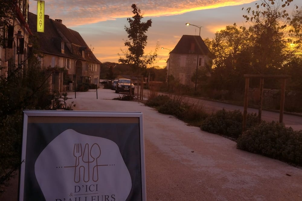 Auberge D'ici & D'ailleurs