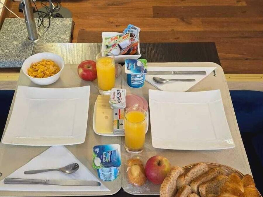 Aperto a pranzo e cena, cucina francese