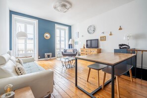 Breakfast meal - L'escapade Bordelaise - Chambres D'hôtes (Bordeaux)