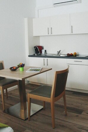 Private kitchen - Four Stars by City Hotel (Meckenheim)