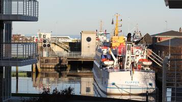 Apartment (W45, incl. end cleaning fee €91) | Water view