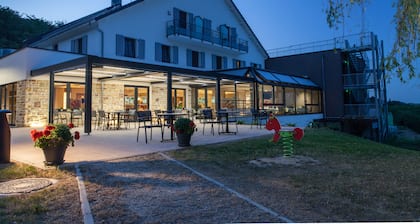 Hotel Restaurant Le Cleebourg