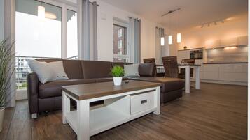 Apartment (W46, incl. end cleaning fee €91) | In-room dining