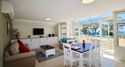 Simply THE Best Waterviews over the park