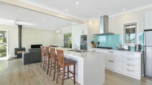 Fridge, microwave, dishwasher, toaster