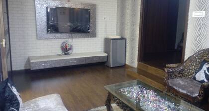 King Style Suite with attacthed drawing(Separate appartment in house