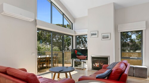 CAPE VISTA 1 - Apollo Bay, VIC