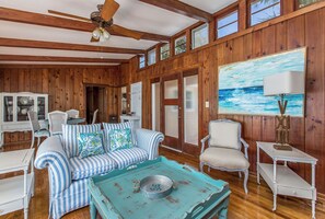 TV - Charming 2BR WATERFRONT home in Indian Rocks Beach, perfect for a coastal getaway! (Indian Rocks Beach)