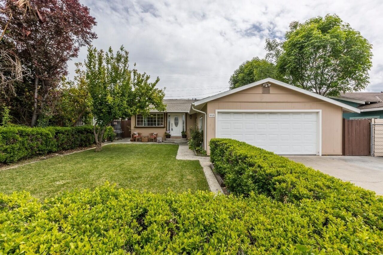 Stylish San Jose Home with a pool!