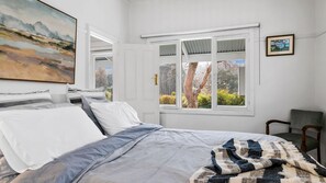 3 bedrooms, Internet, bed sheets
