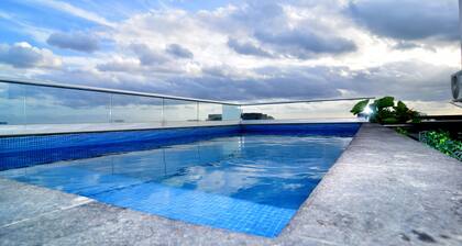 Illusion Xpress (Attraction Hotel Deluxe)